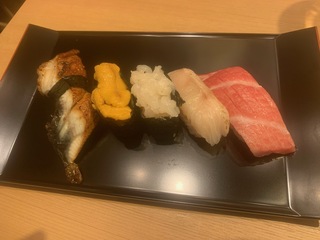 寿司　まる辰　金山店５.jpg