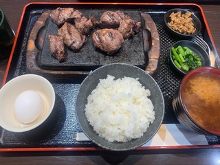感動の肉と米　浜田町店３.jpg